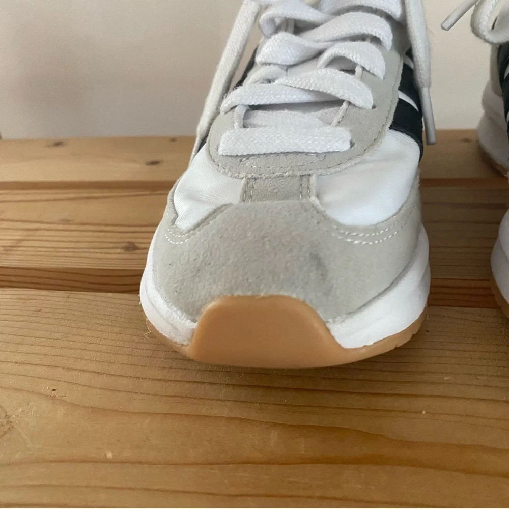 Adidas Kids Run 70s 2.0 White Black Sneakers Shoes 3.5 - Picture 14 of 14